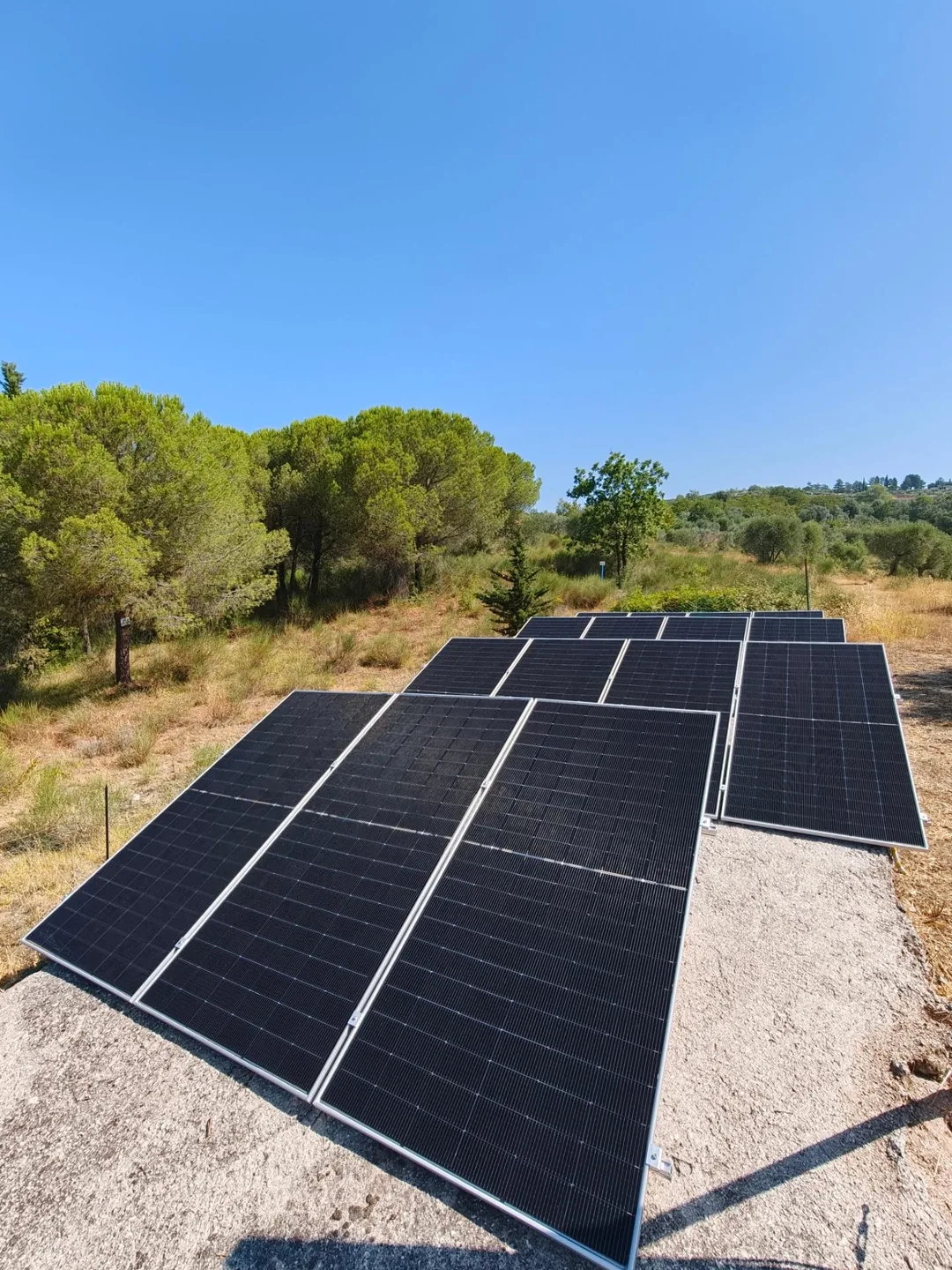 Impianto fotovoltaico a terra da 9 kWp con moduli Huawei